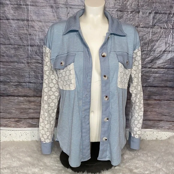 Hem & Thread Light Blue Button-Down Shirt Lace Accents - Picture 5 of 11